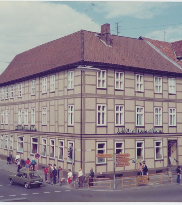Landhandel Henriette Praesent
